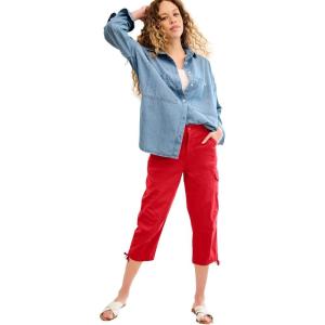 ellos Women’s Plus Size Stretch Cargo Capris Front and Side Pockets Casual Cropped Pants(Radiant Red)