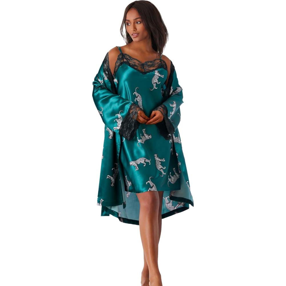 image:imageAmoureuse Plus Size The Luxe Satin Short Peignoir SetDeep Emerald Leopard