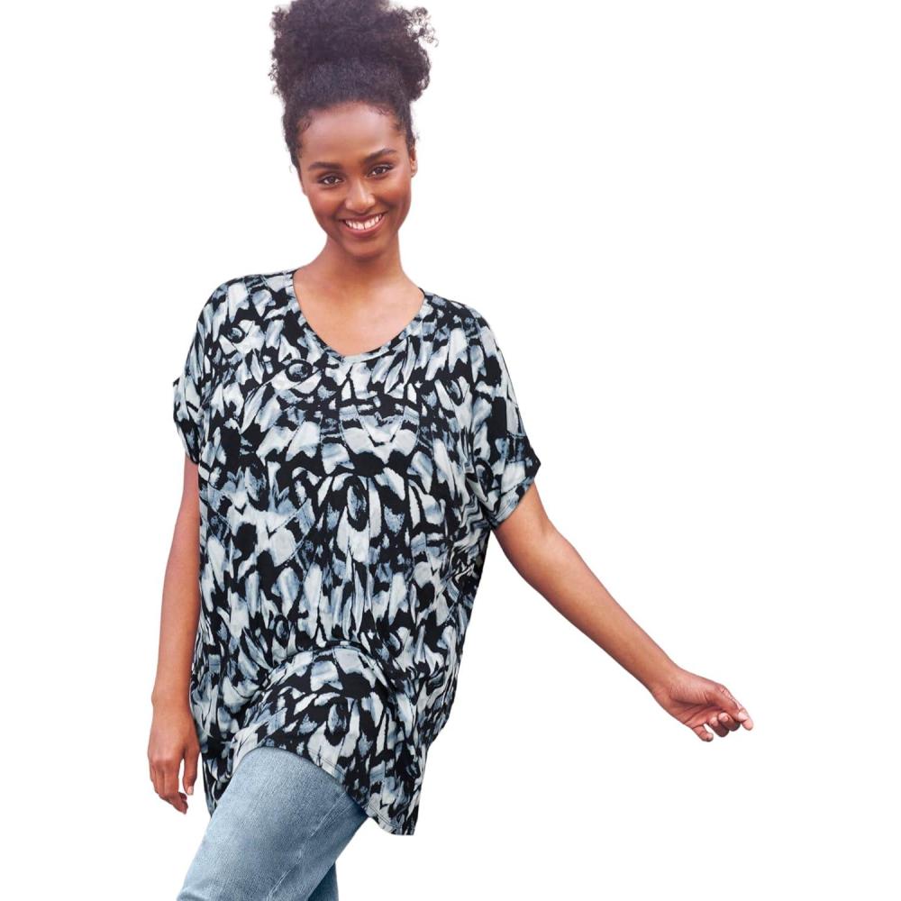 image:imageellos Plus Size Stretch Knit Scoop Neck Oversized TunicBlack Blue Lake Abstract