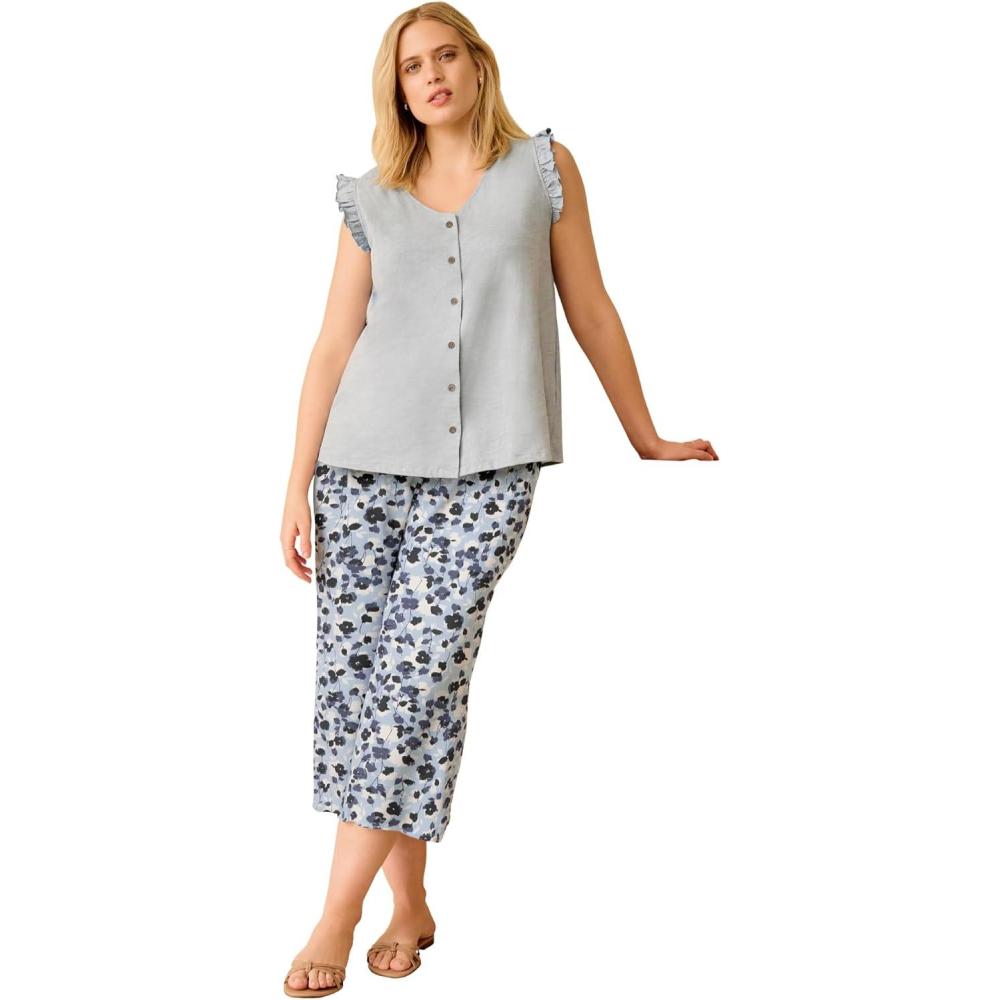 image:imageellos Plus Size WideLeg Crop PantsBlue Fog Floral